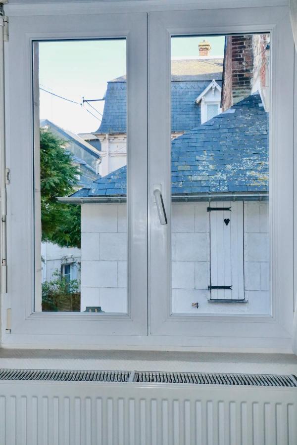 Charmante Maison De Pecheur A Trouville Kültér fotó